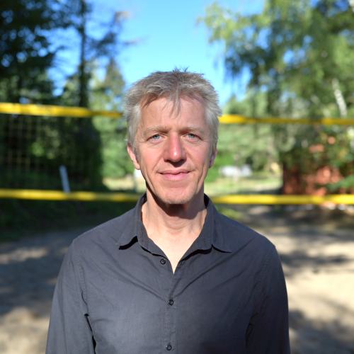 Dirk Adams